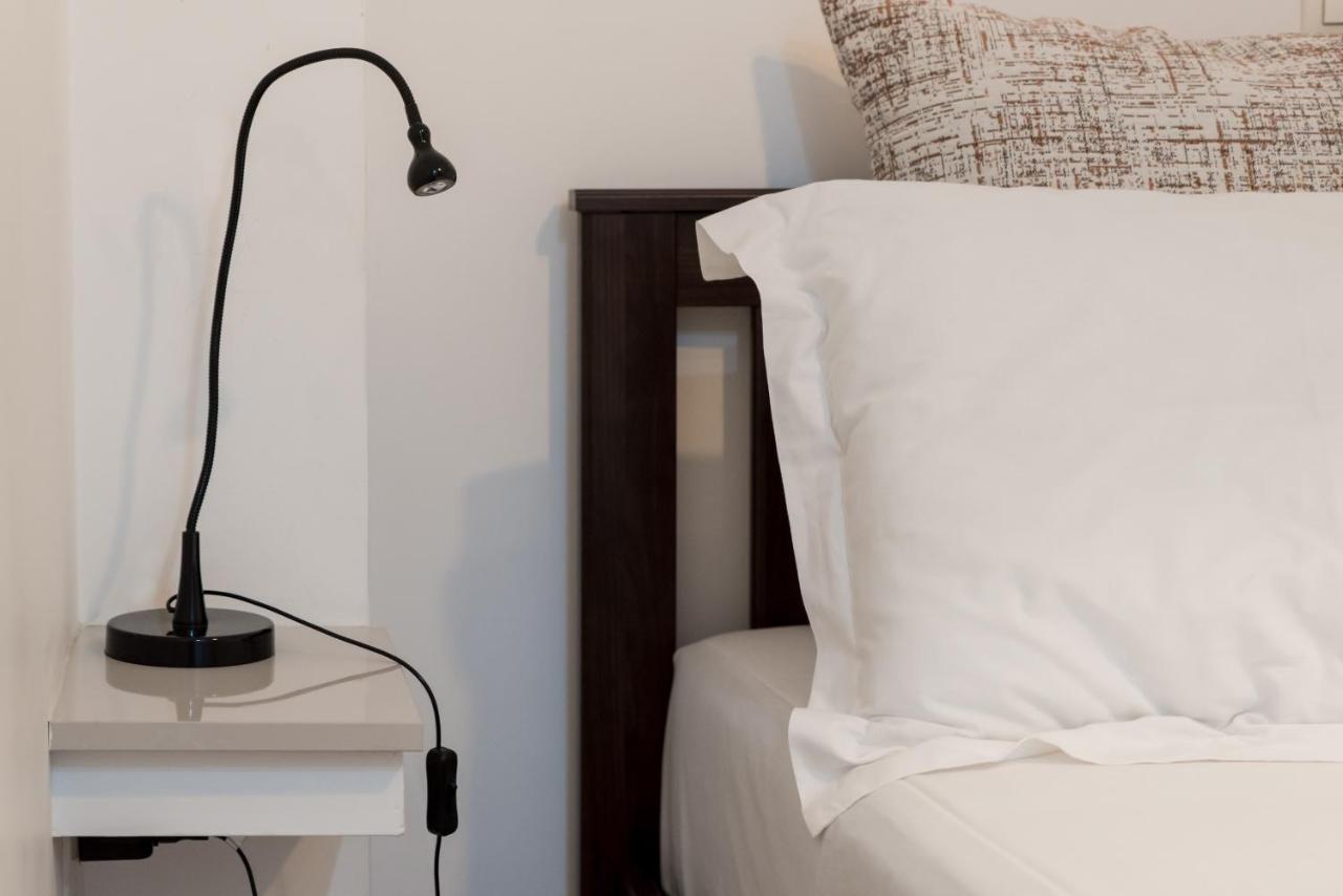 Amazing Apartment 2 Min To Acropolis Atenas Exterior foto